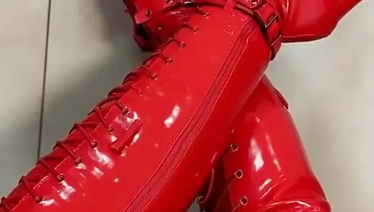 kissica video