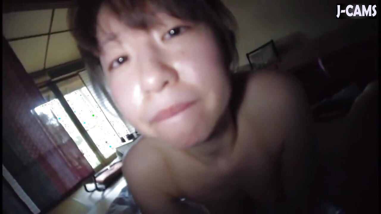 지속적인 진동과 지구력을 중심으로 만들어진 위험한 여행 게임으로, 마침내 진동-4가 다 떨어질 때까지