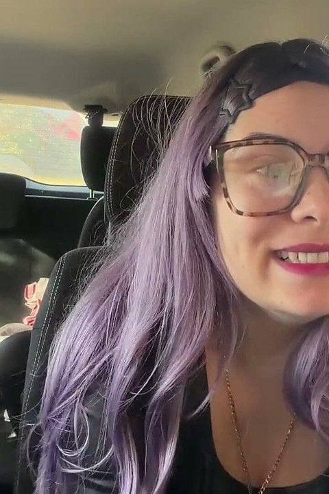 Im in the Car and Honking Horn with My Big Ass.