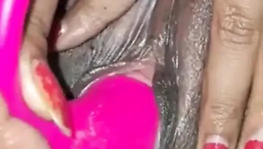 Curvy Wife Fingering