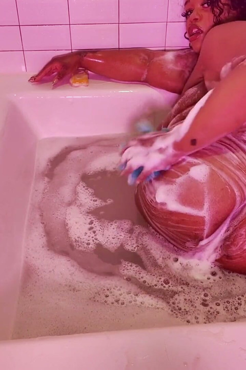 Bubble Bath with Me