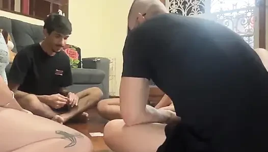 Fahişe oyunu