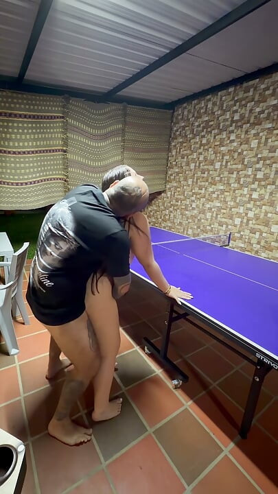 AFTER EVERYONE DECIDED TO GO TO THEIR ROOMS I FUCK MY GIRLFRIEND'S BEST FRIEND