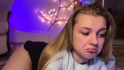 Jucielussie Sitting on your face and fingering pussy
