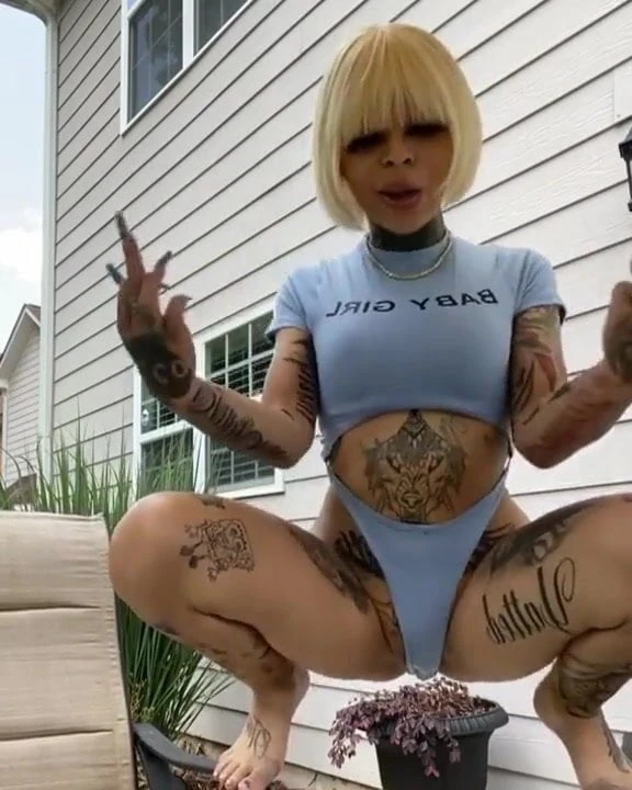 THIRST TRAPPING 101 PT.44 (HOOD CHICK)