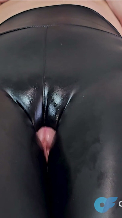 Thighjob - Leather Leggings Cum Explosion | Clip 1