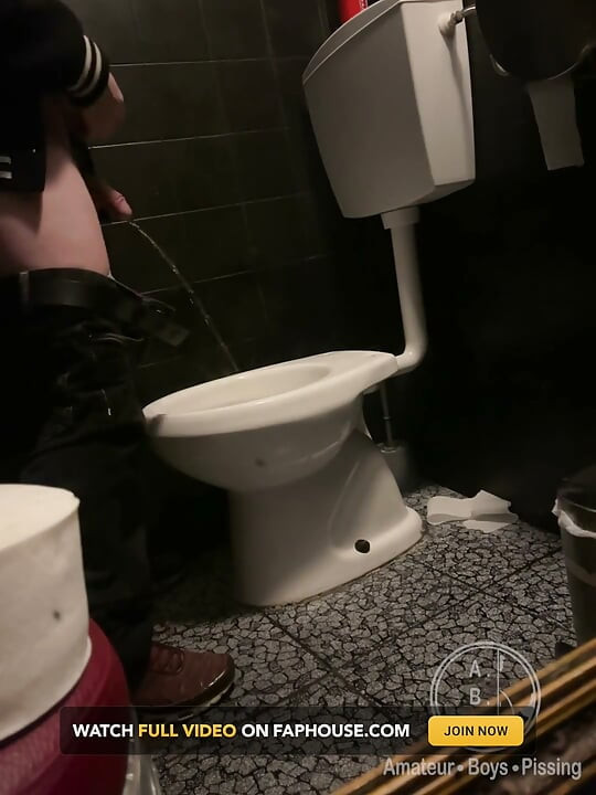Amateur Straight Boy Caught Peeing in a Bar Restroom