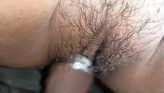 New bhabhi ko chut se cream nikal diya