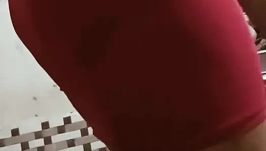 Priya bade bade dhoodh choot se pani nikal rhi