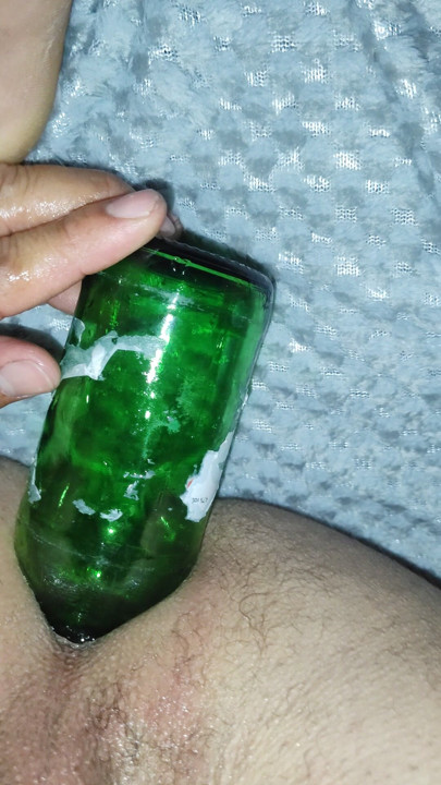 Bottle in my ass !!