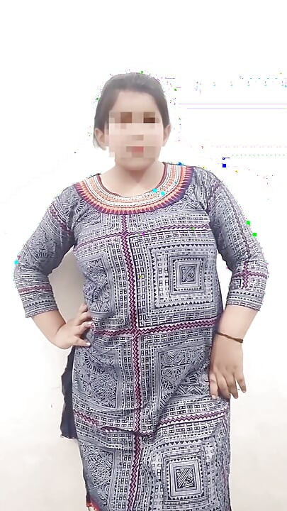shabanam khaatoon boyaphrend ke saath baat karte hue