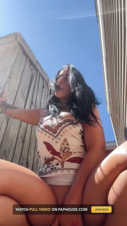 Horny Slut Sneaks Fingers in Herself Outside
