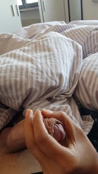 Jerk Big uncut cock