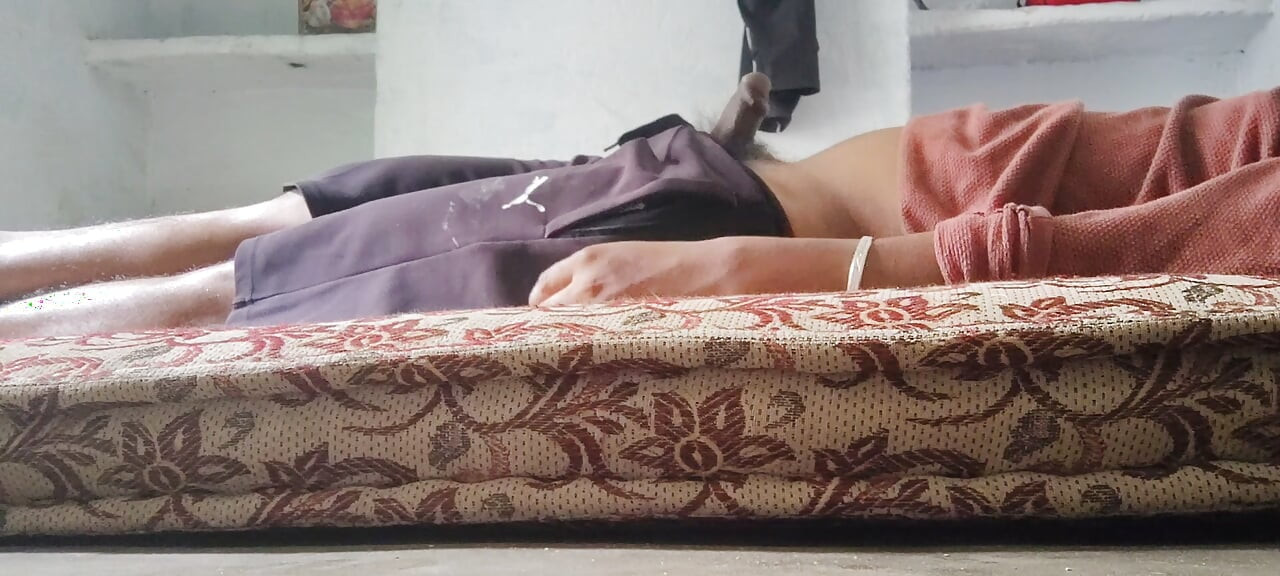 Ghode wala ki bhabhi ko dekha raat ko sex karte hue