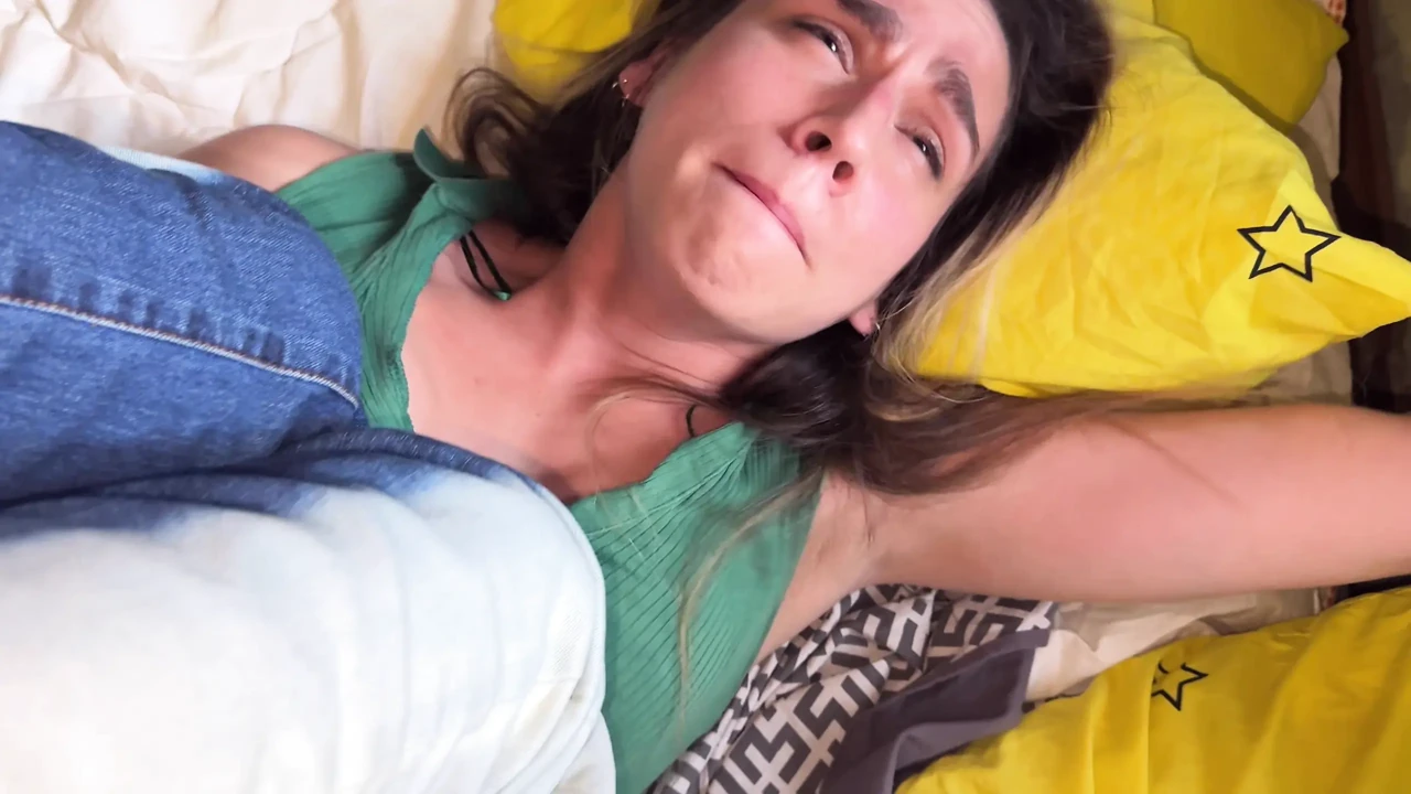 Fat-assed Stepmom Wakes up Her Stepson with Her Wet Cunt and Begs Him to Fuck Her