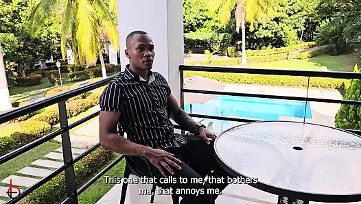 Patronum etrafta yokken karısını siktiğimi bilmiyor - Brandon Cruz ve Mariana Martix