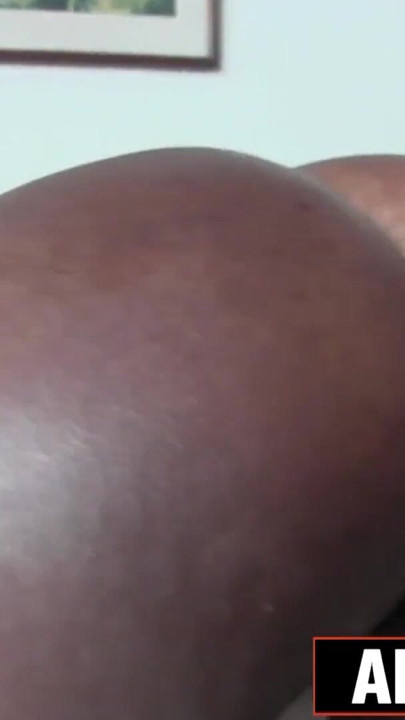 I fucked this AMATEUR EBONY TEEN outdoors by the pool while her BOYFRIEND blew up her phone | Clip 3
