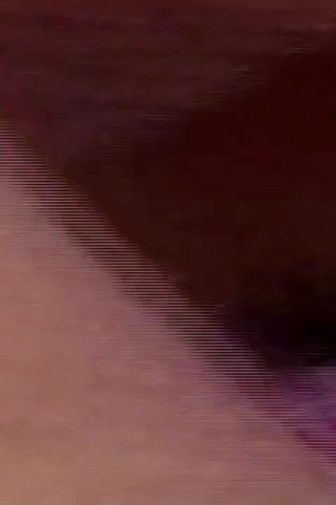 金发变性人在树林里被偷偷地干她紧致的菊花