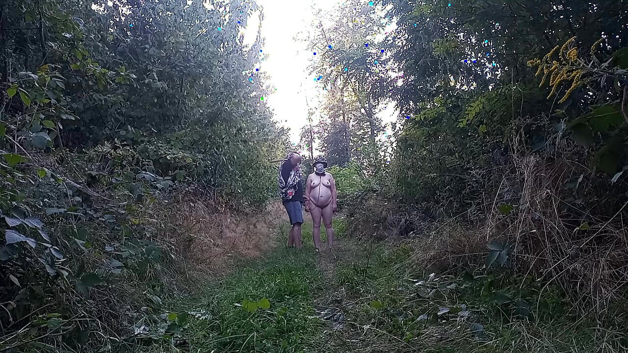 0053 Submissive Female Training Outdoors