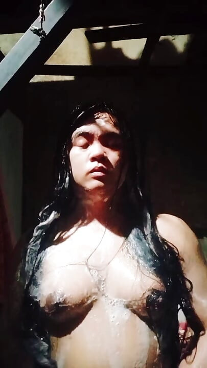 Filipina Babe Plays in Abandoned Comfort Room While on Secret Video Call - Ayesha Sy