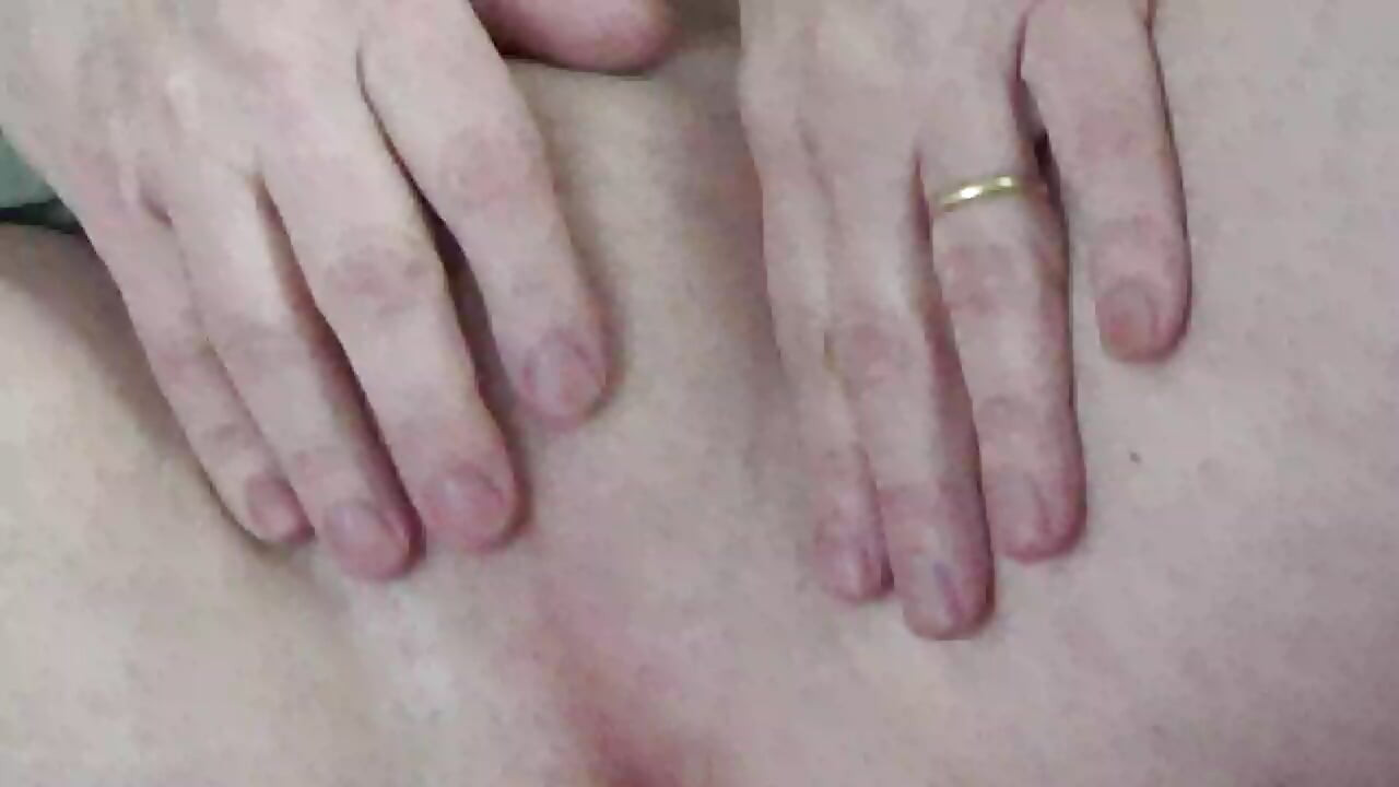 Housewife Serge Lusin. 2025