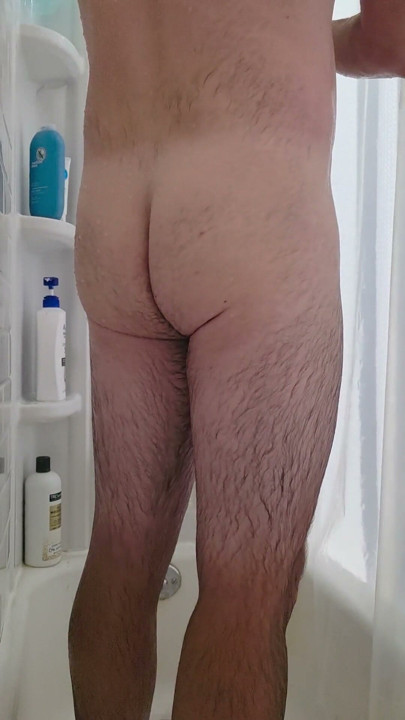 Heavy Load in the Shower | Clip 2