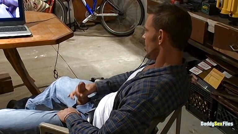 DaddySexFiles Matthew Ford Offers Slow Cock Ride In Front Of Hot Daddies