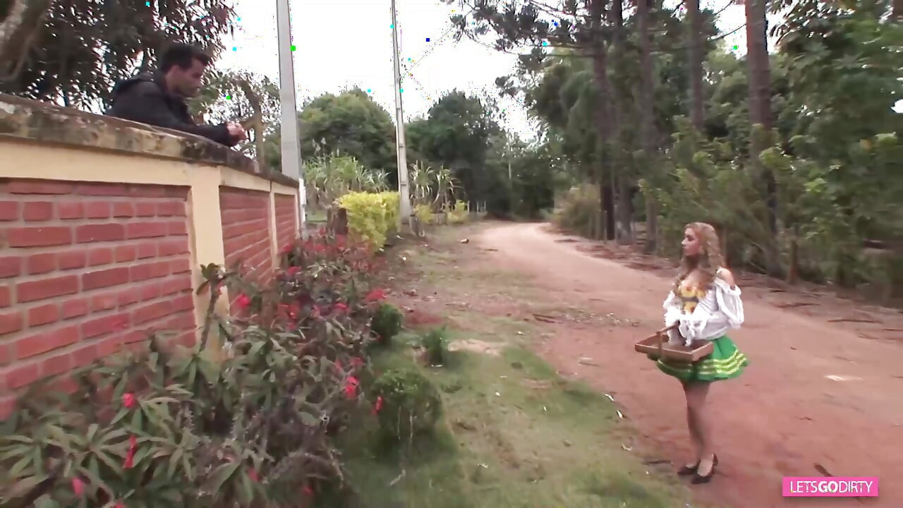 Gran polla atornilla a esta increíble nena muy duro