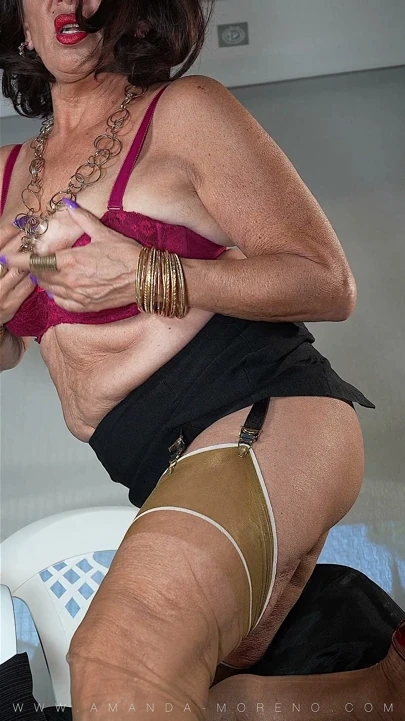 Old Pretty and Hairy Nylon Hooker