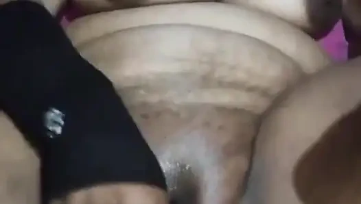 Memek savita si kakak ipar india ini dikuras habis-habisan sampai mengerang keenakan