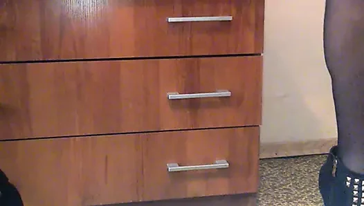 Kadın kılıklı travesti