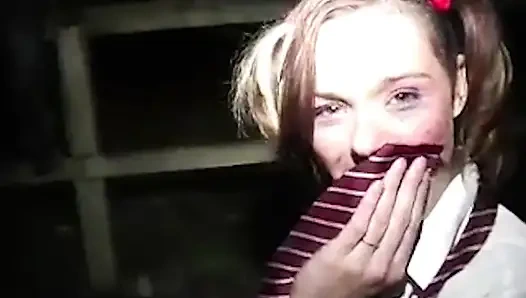 Kleines Schulmädchen Macht Dogging