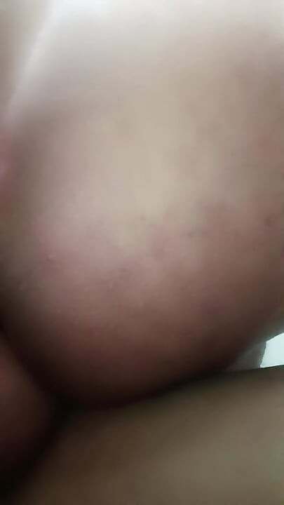 Cock with a big head and vein, leaves me open with pleasure and full of milk