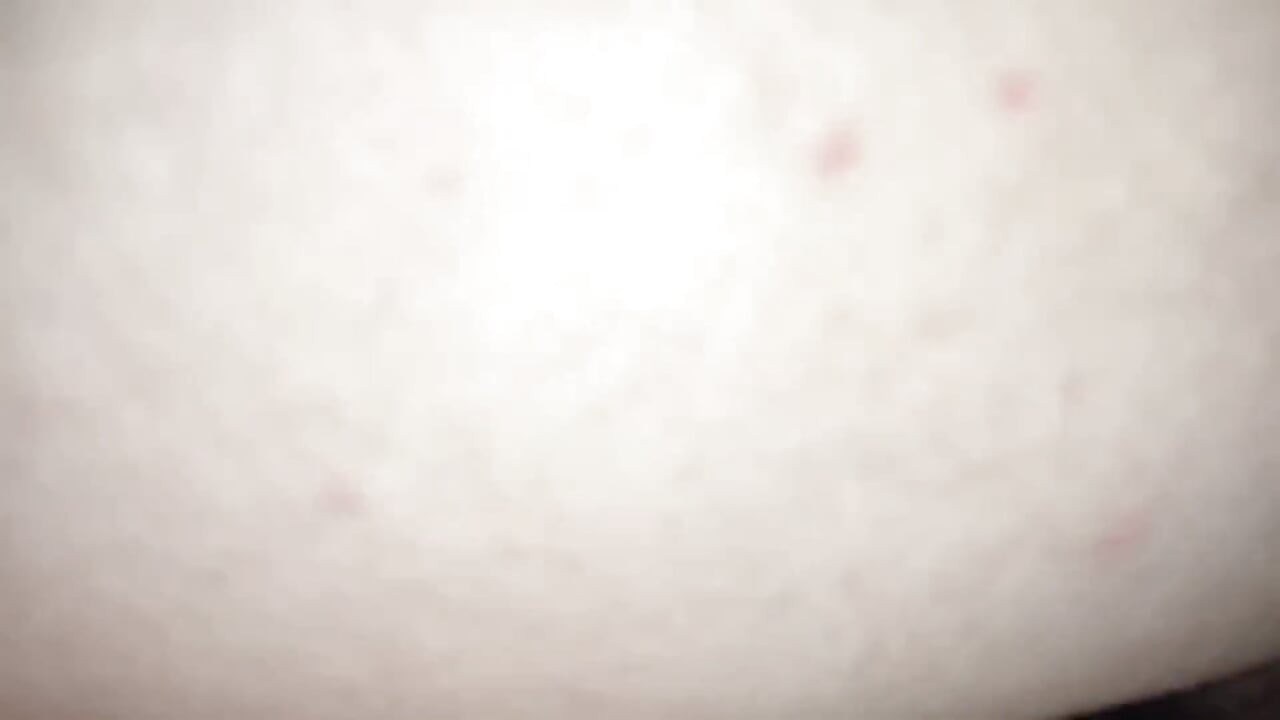 meri roommet raat men chhaatravaas men meri choot par viry chhorti hai