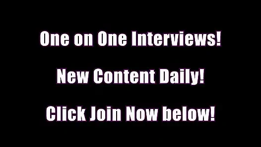 Mainan baru Kingsley? Dirancang dengan sempurna untuk mencapai setiap titik manis di dalamnya