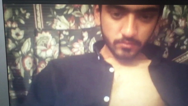 Hamza Pakistani boy
