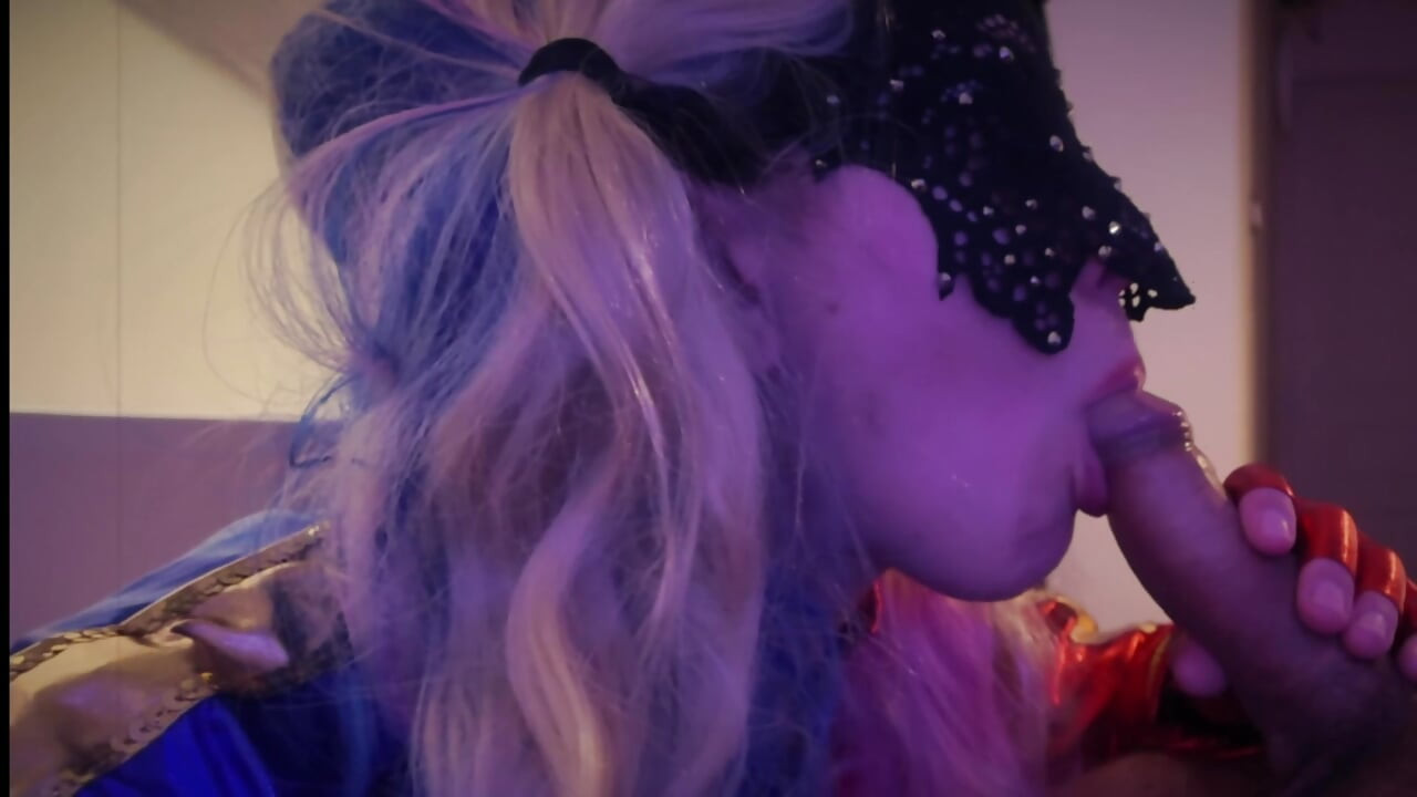 Harley Quinn Cosplay - Blowjob + Shackle + Dildo in the pussy