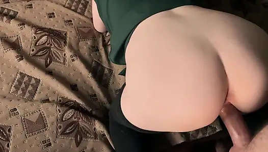 Ich masturbiere und ficke die junge, saftige muschi meiner freundin. Freundschaftssex