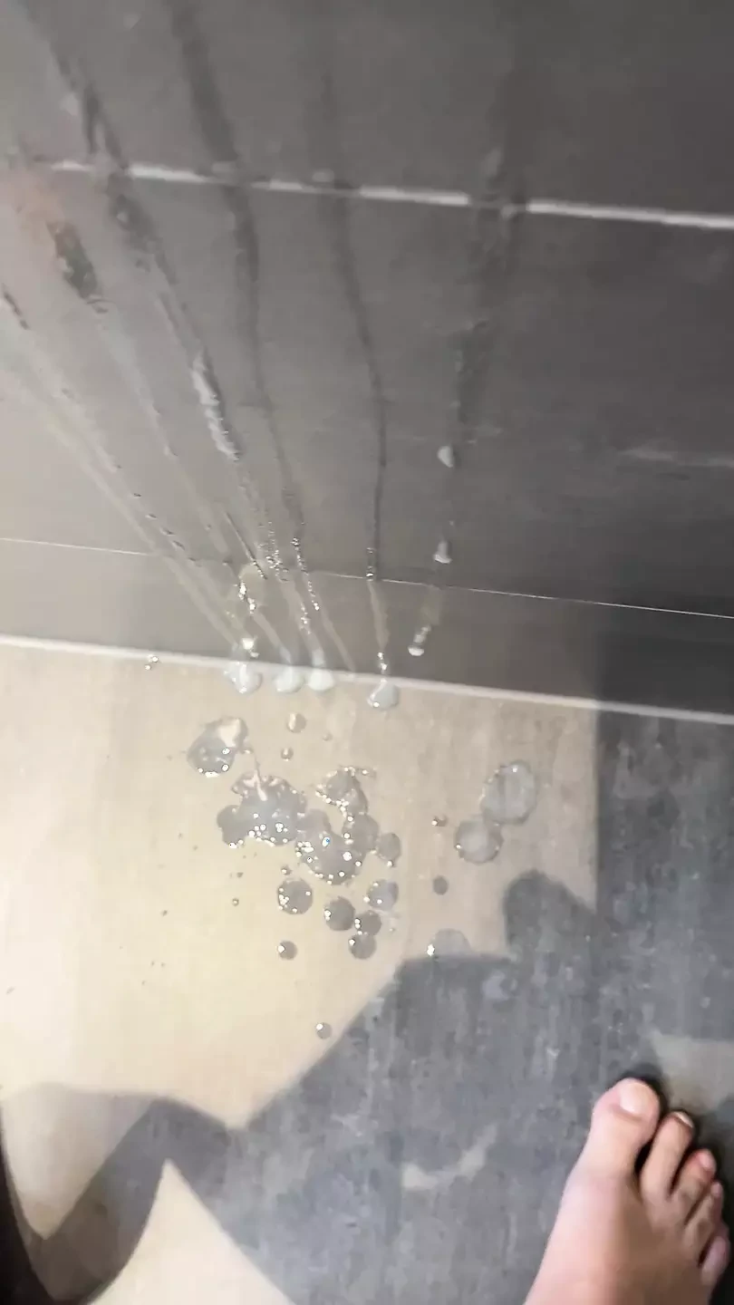 Big and messy cum wall