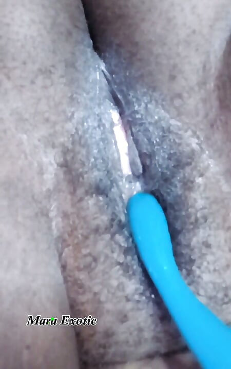 Ebony BBW Mara Exotic Hairy Pussy Extreme Squirting Masturbation