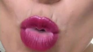 Il rossetto si masturba, incoraggiamento, joi