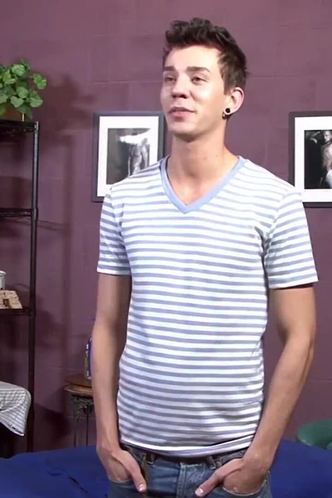 Amateur Jock Seth Roberts Has a Massive Hard on During an Erotic Massage