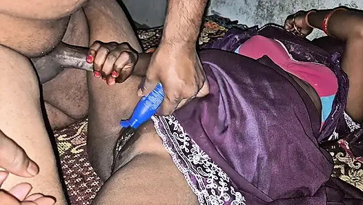 Жесткий романтический секс индийской тетушки с индийским мужем дези с большим членом