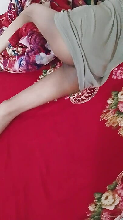 Pige sex hendes stedbror bangladeshisk sex video sjov og nyd