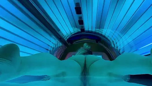 Voyeur Exhibitionist tanning Wife Milf Veronica Beach Close-Up