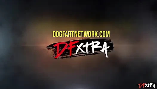 Istri dfxtra danielle renae dientot kontol besar