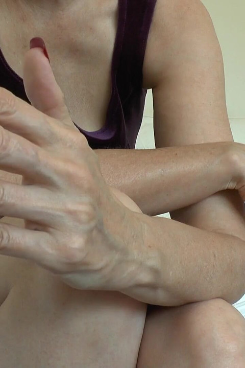 Showing off Beautiful Red Fingernails and Masturbating in Your Pants, Part 3 - Lady Victoria Valente