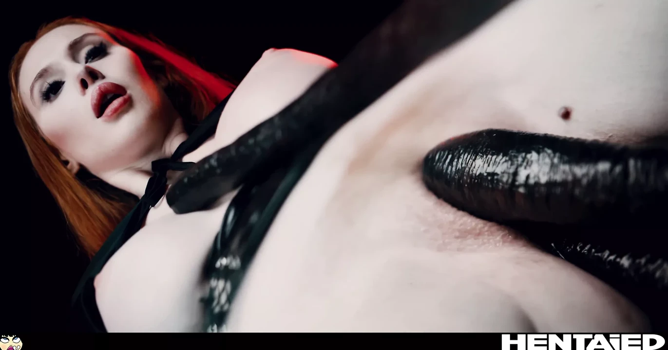 现实生活中的无尽 - Lenina Crowne被她的主人性交并被射精