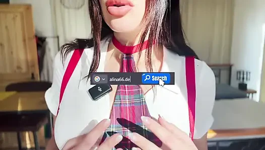 Aku lagi asik nyepong dan ngentot dildo dengan seragam sekolahku (joi jerman)