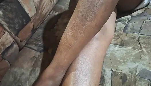 WTF Hintli orta yaşlı seksi kadın vücudunu azdırıyor